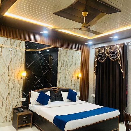 The For U - A Luxury Stay Rishīkesh Exteriör bild